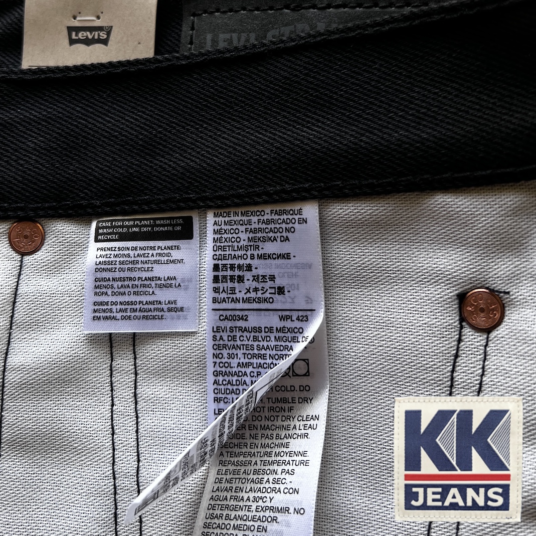 กางเกงยีนส์ Levi’s 501 STF Shrink-to-Fit SuperBlack สีดำ รหัส 1582 🇲🇽 Made in Mexico 🇲🇽 ของแท้ 100% 3