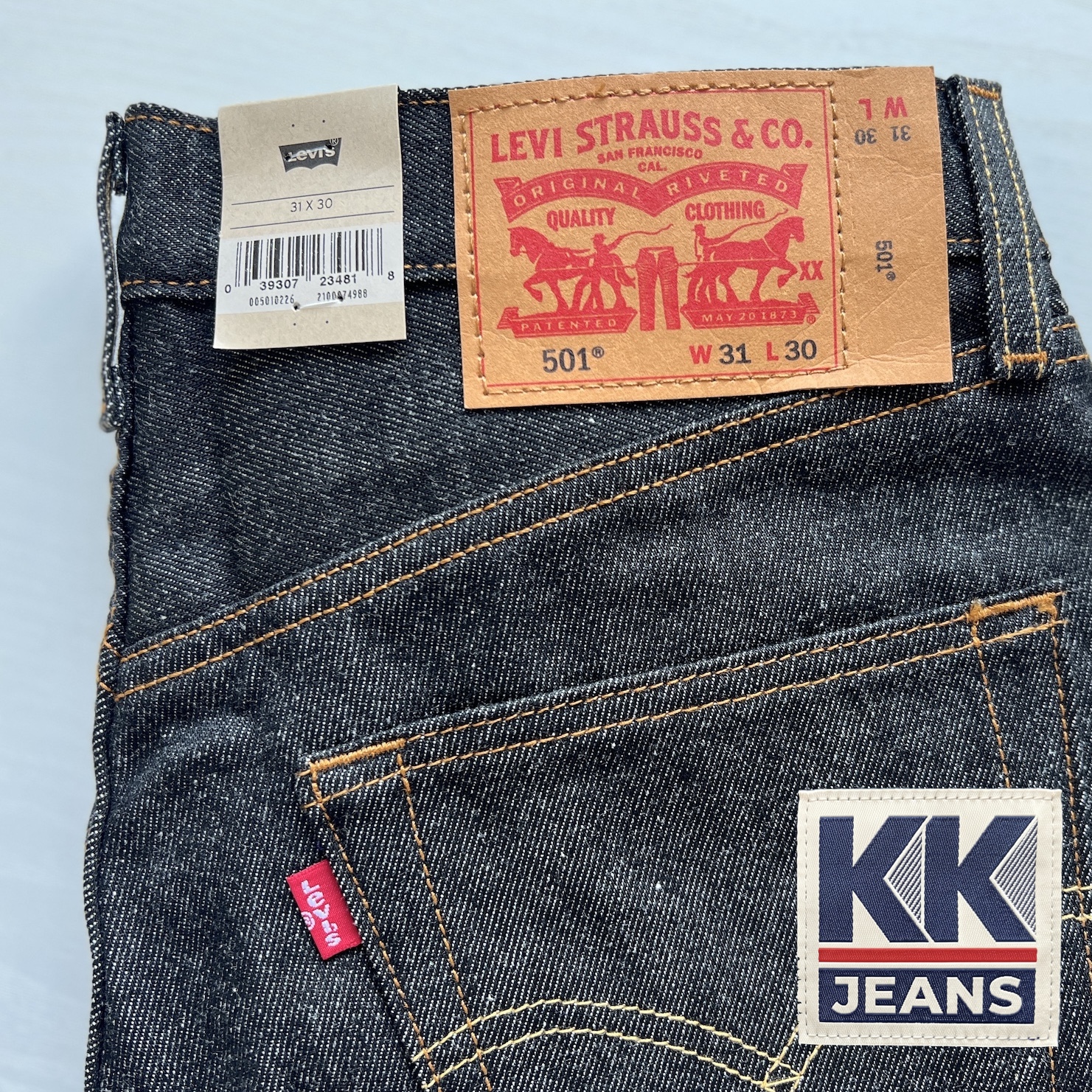 กางเกงยีนส์ Levi's 501 Rigid สีดำ ผ้าดิบ รหัส 0226 STF Made in Mexico ของแท้ 100% 10