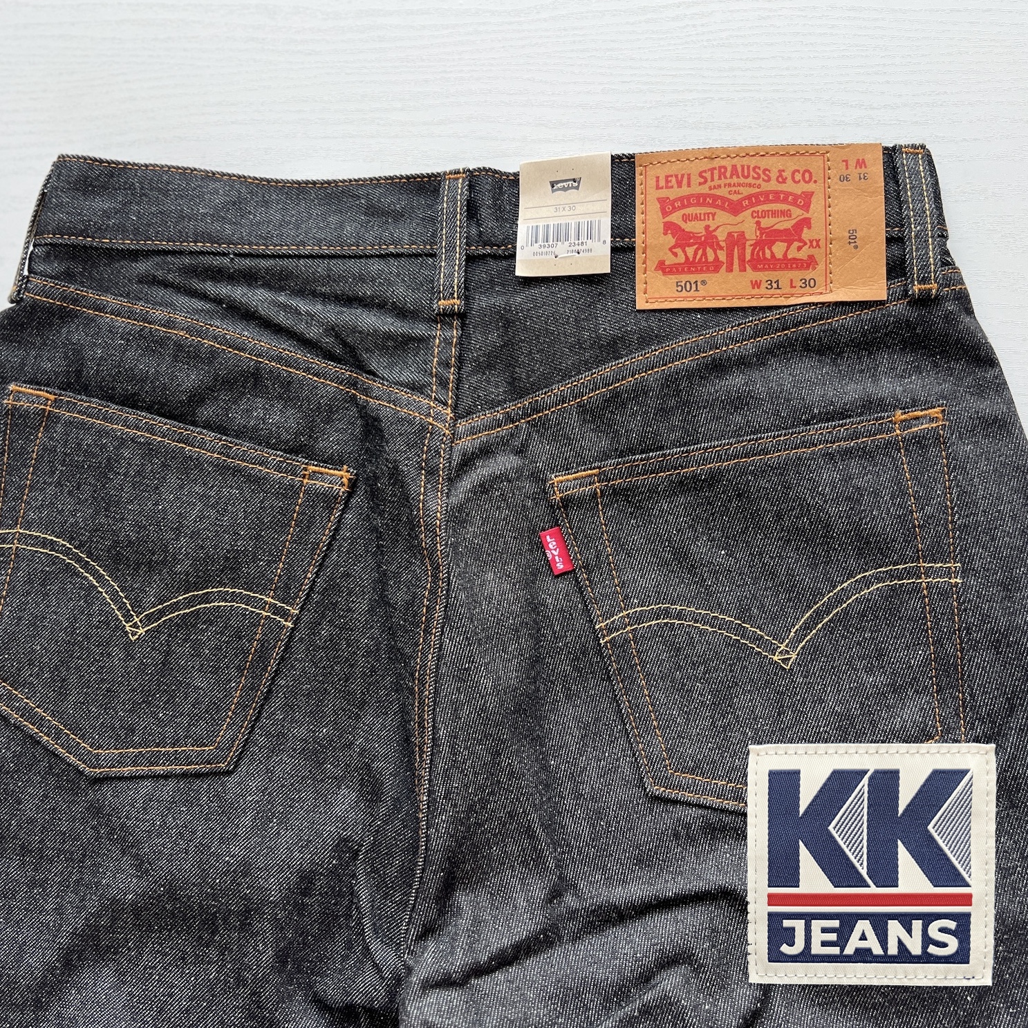 กางเกงยีนส์ Levi's 501 Rigid สีดำ ผ้าดิบ รหัส 0226 STF Made in Mexico ของแท้ 100% 12