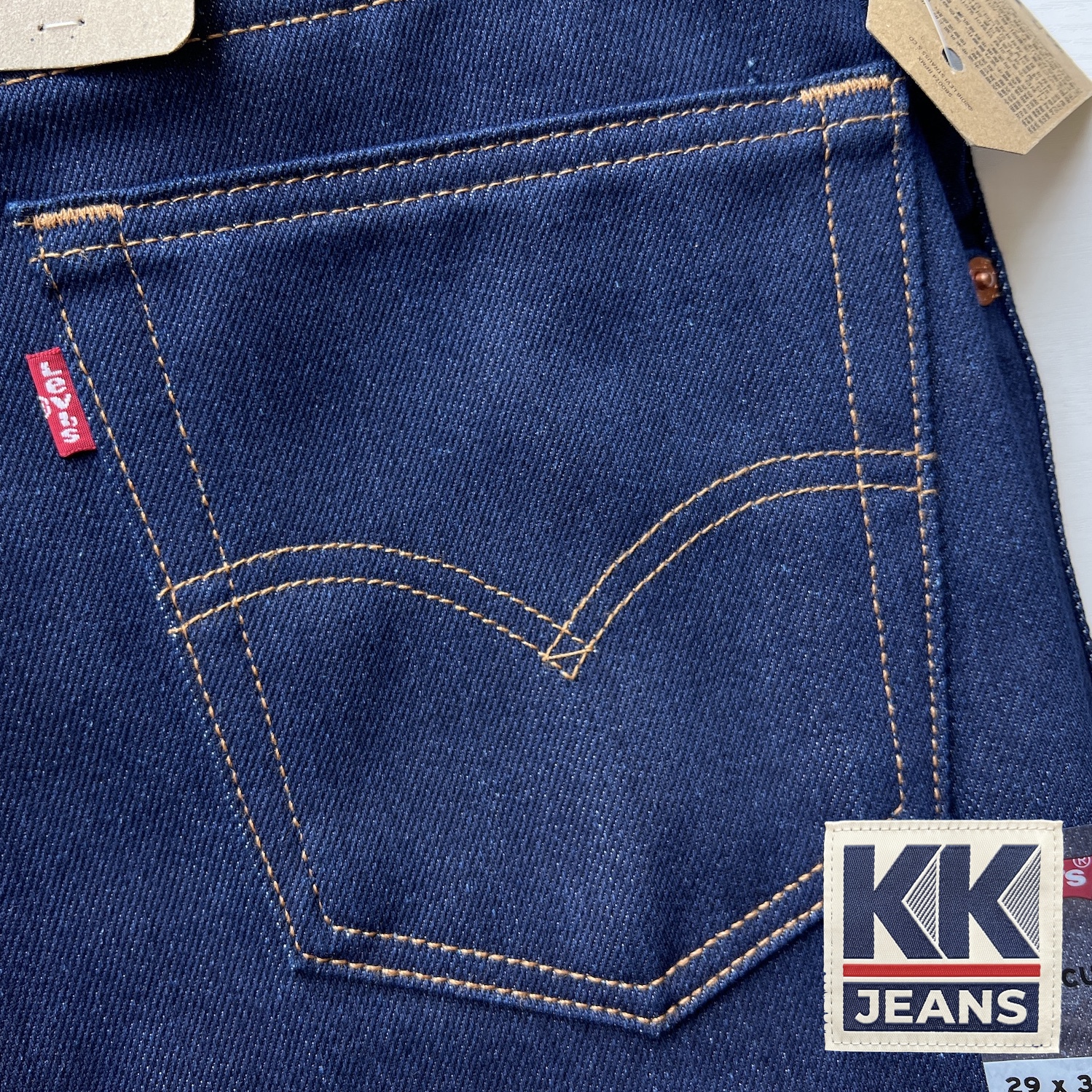กางเกงยีนส์ Levi's 517 Bootcut ขาม้าสีน้ำเงิน สี Indigo Blue Made in Mexico ของแท้ 100% 2